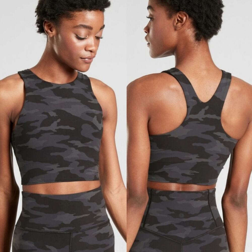 Athleta Conscious Crop A-C Printed Black Camo High Neck Size S Athletic Yoga Gym